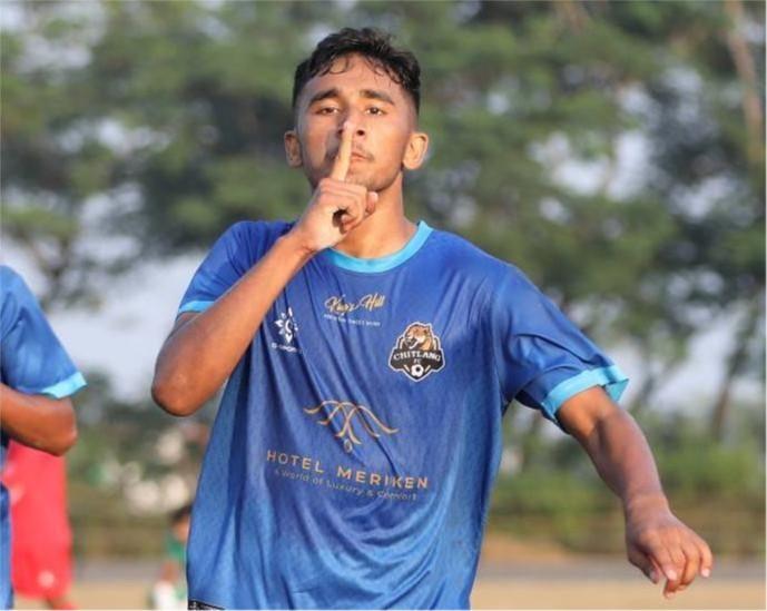 विज्ञानकाे गाेलमा हारबाट जाेगियाे चित्लाङ