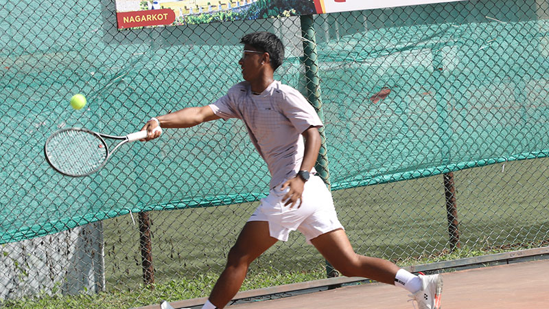 दर्शिल च्याम्पियन