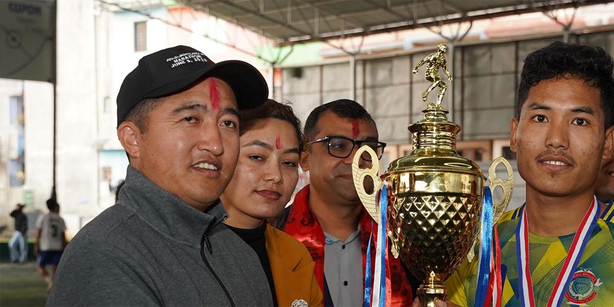 ‘दोस्रो रामेछाप कप फुटसल’को उपाधि एलबीआरवाईसीलाई