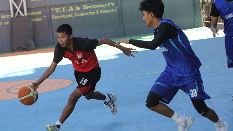 निम्स र टीआईए सेमिफाइनलमा